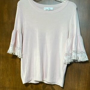 Medium Women’s light pink sweater with fun embellishment on sleeves